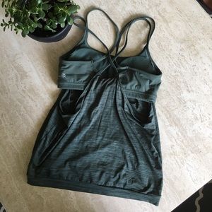 🌟 ATHLETA workout shirt + bra combo 🌟