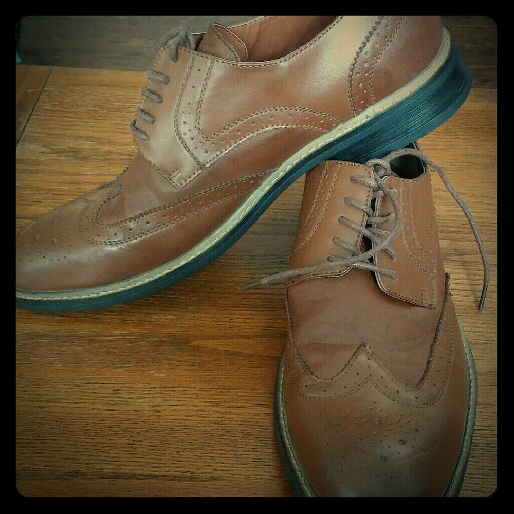 Perry Ellis shoes