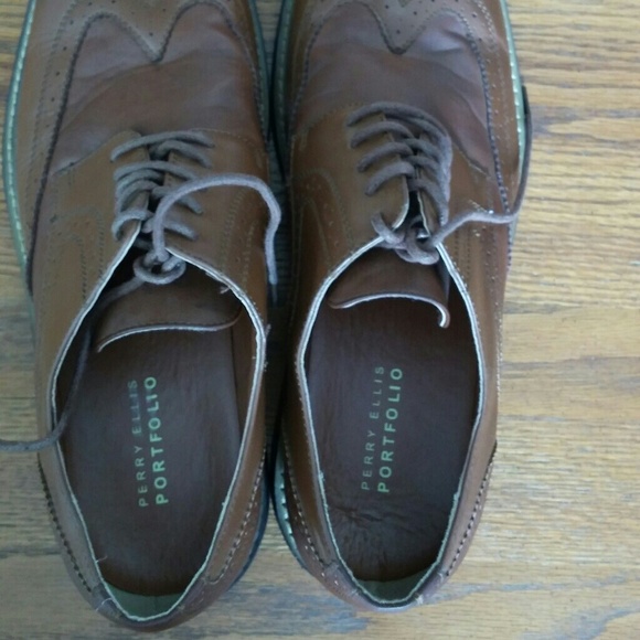 Perry Ellis shoes - Picture 2 of 4