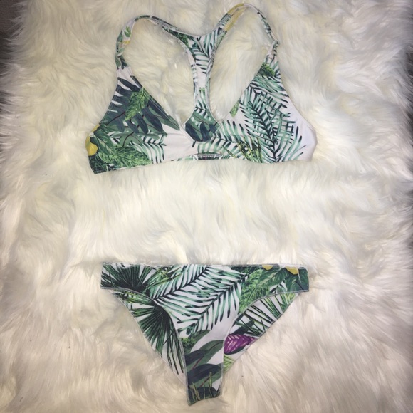 Stone Fox Swim Other - BUNDLE Stone Fox Swim Bikini & flawed moana