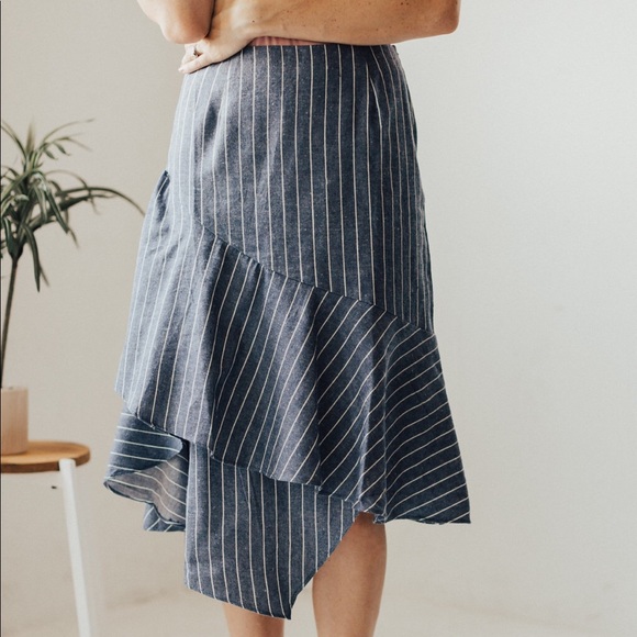 Asymmetrical striped ruffle skirt -Denim - Picture 2 of 3