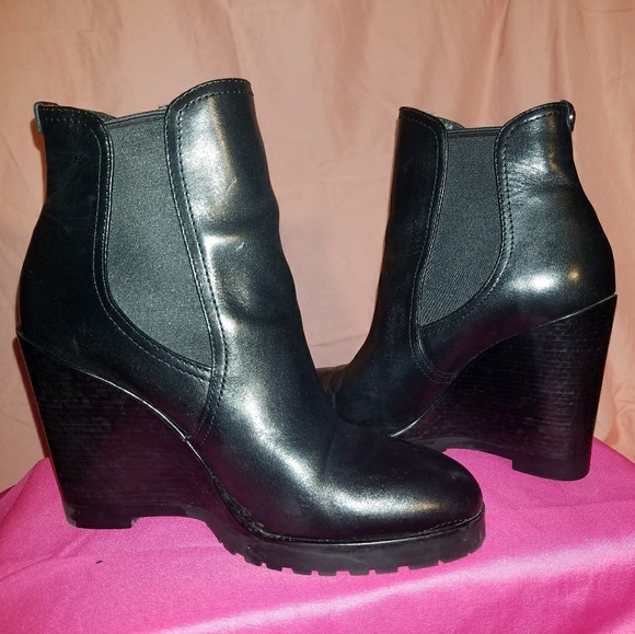 Michael Kors Leather Ankle Boots - Picture 5 of 6