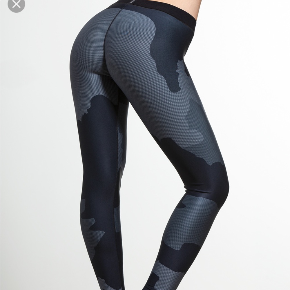 Ultracor Camo Tech Print Leggings