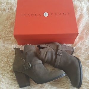 Ivanka Trump Booties 6.5
