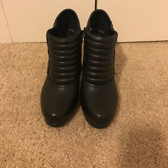 SOLD - Picture 2 of 5