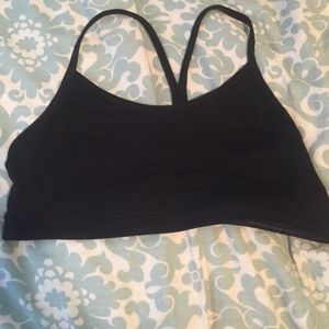 Black lululemon sports bra