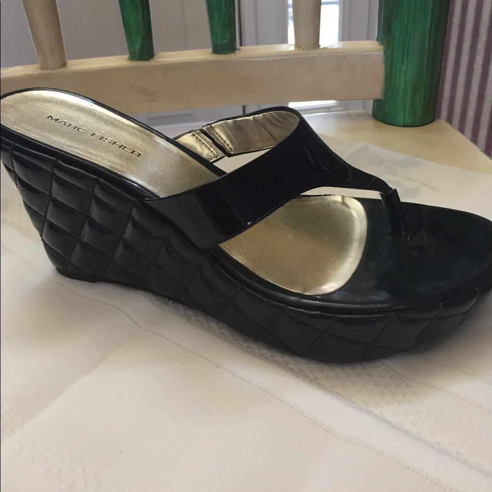 High heel sandals