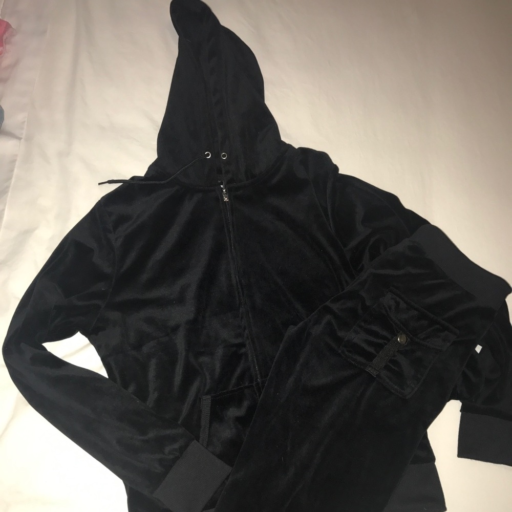 Sweatsuit