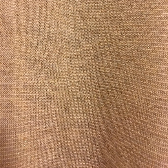 Gold top - Picture 2 of 2