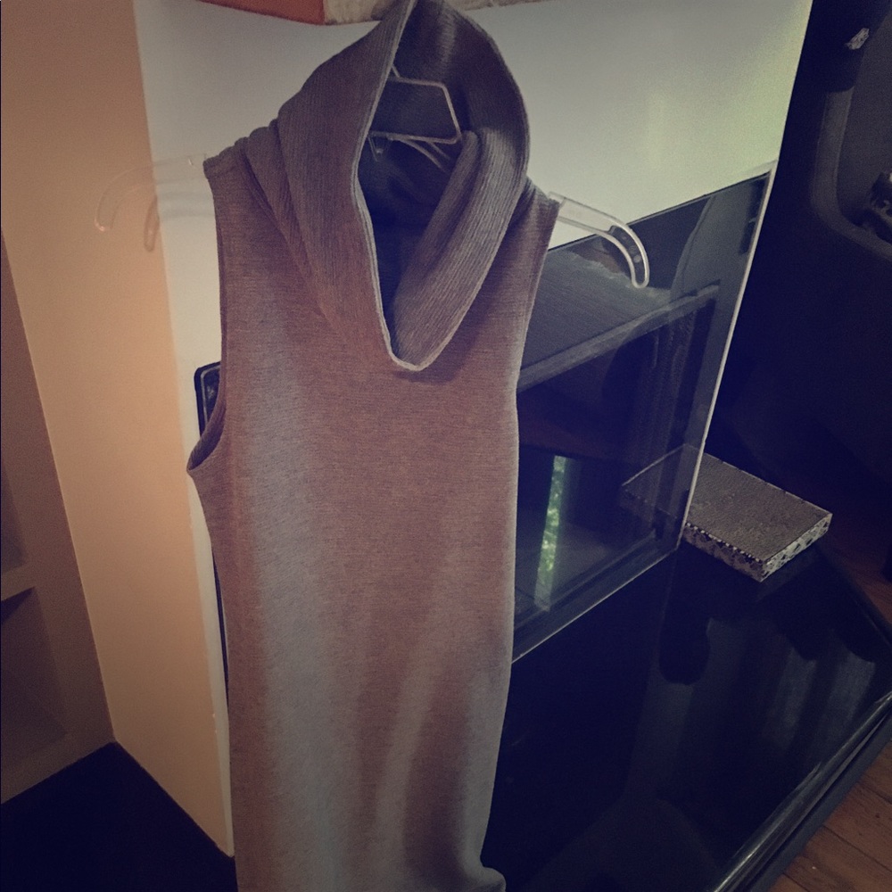 Banana republic cowel kneck dress