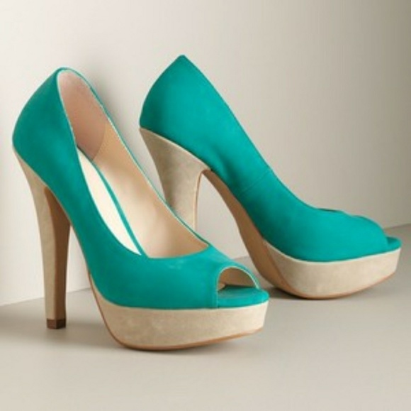 *NEW* ELLE Peep-Toe Platform High Heels - Picture 2 of 8