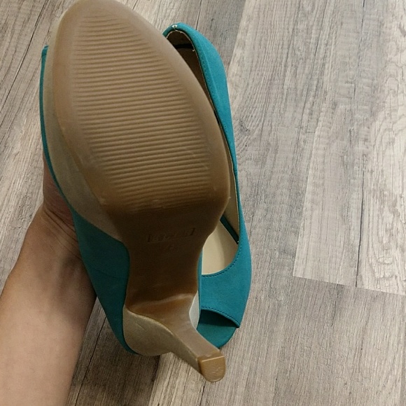 *NEW* ELLE Peep-Toe Platform High Heels - Picture 8 of 8