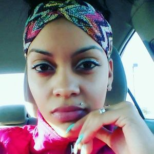 Meet your Posher, Leishla