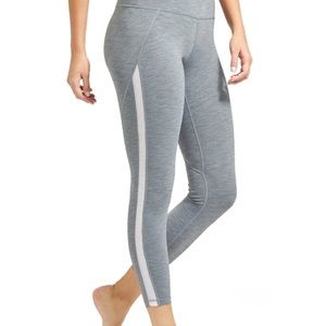 •NWT Athleta leggings!•