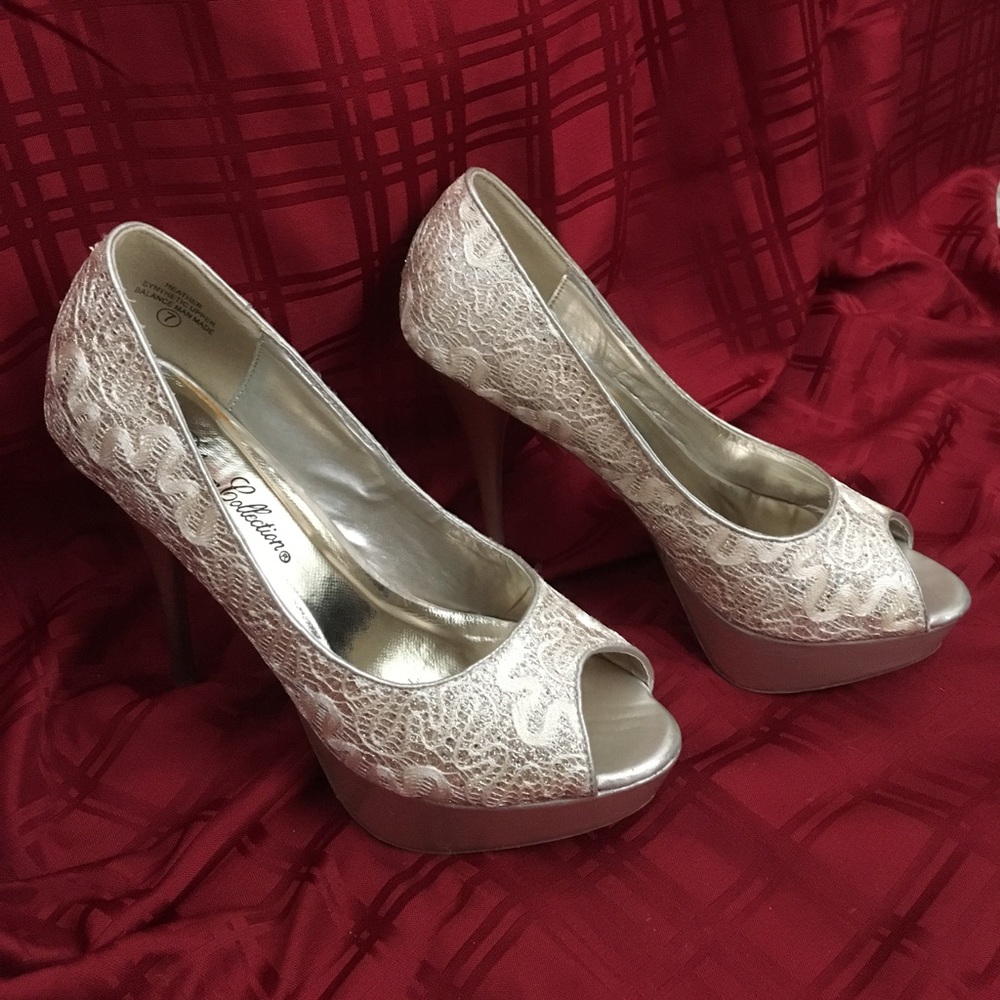 5 1/2" Gold Heels