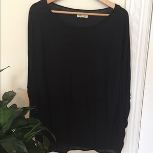 UO Silence & Noise Oversized Black Circle Top