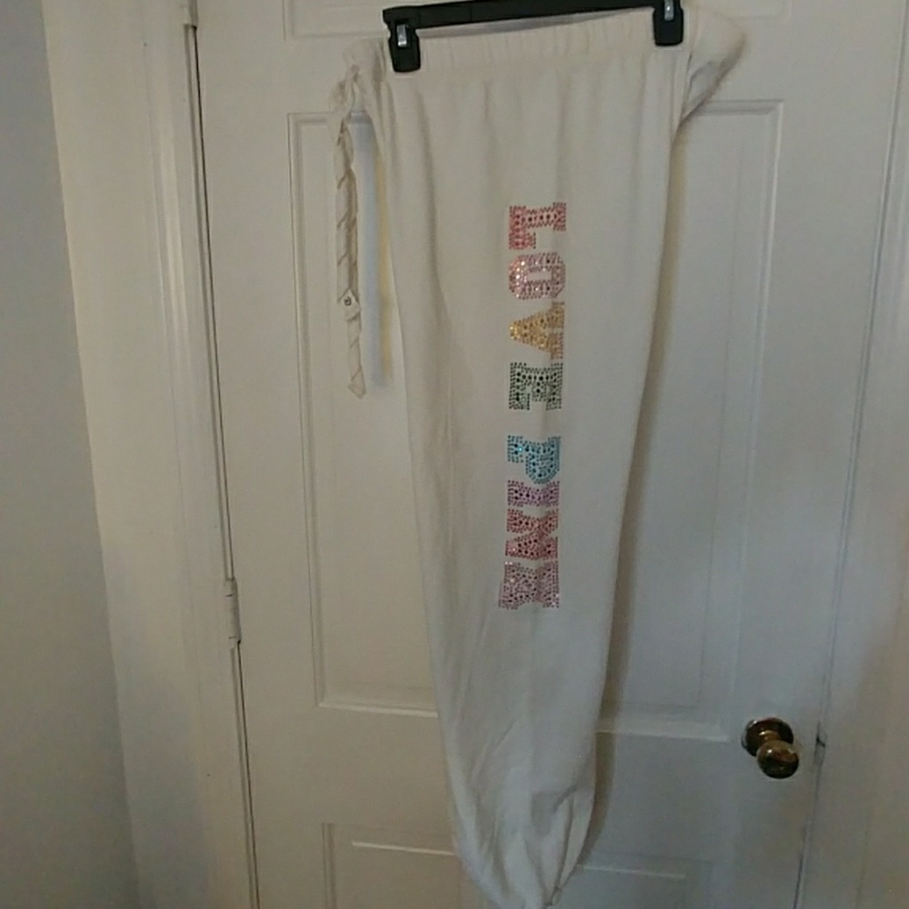 VS Pink campus pants