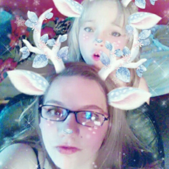 Meet your Posher, Danielle - Picture 1 of 1