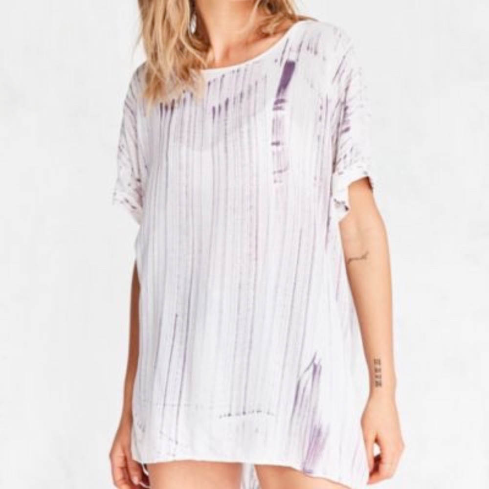 UO White and Purple High/low Dye-tech Tunic Top