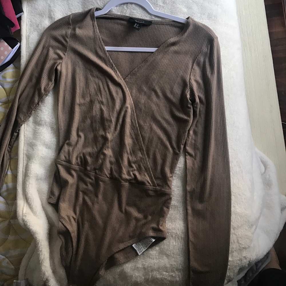 Long sleeve body suit