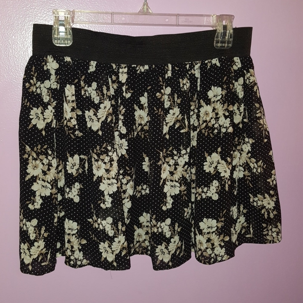 Floral forever 21 skirt