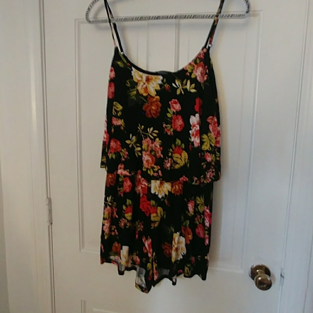 Flutter top romper