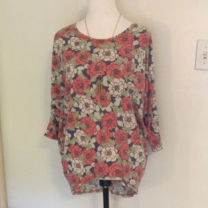 Floral oversized top