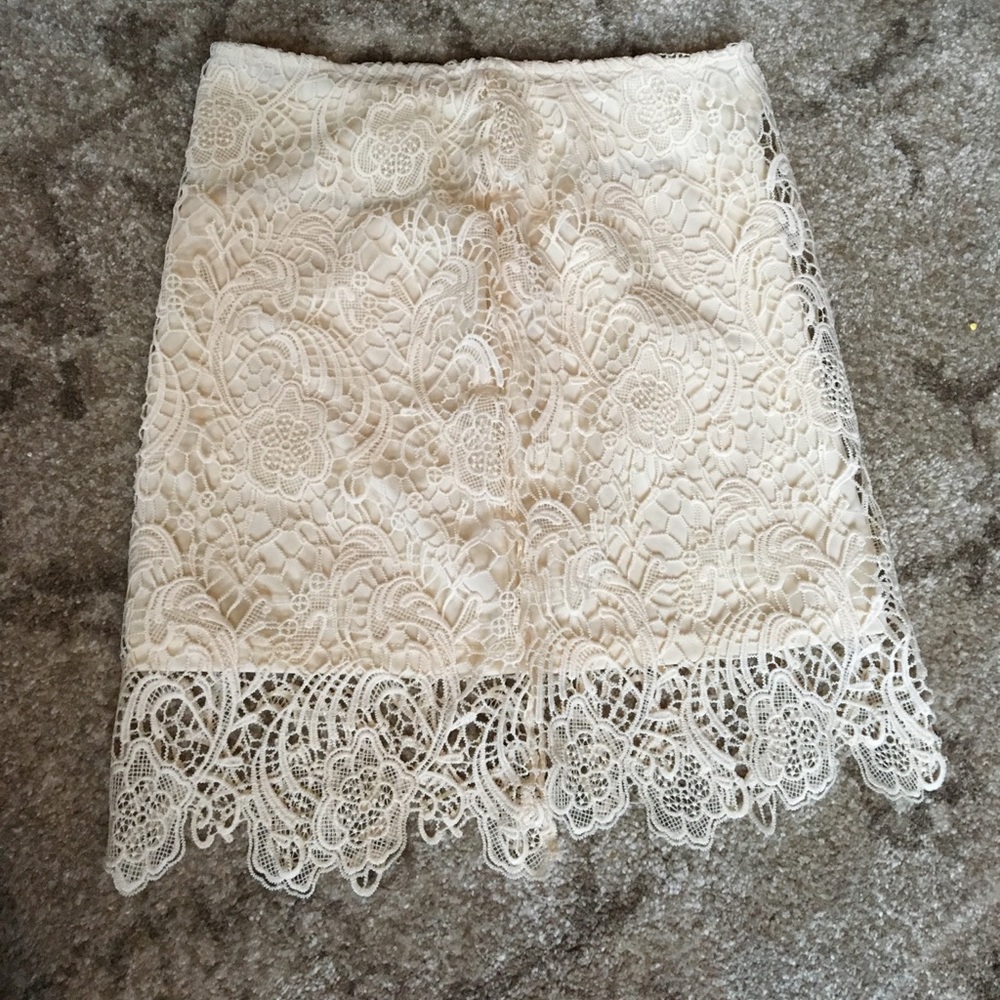 NWOT Cream crochet skirt