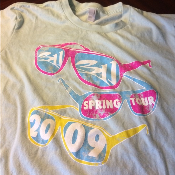 311 2009 spring tour concert tee - Picture 3 of 5