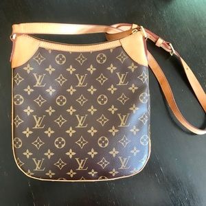 100%Authentic Louis Vuitton Monogram Cross Body PM