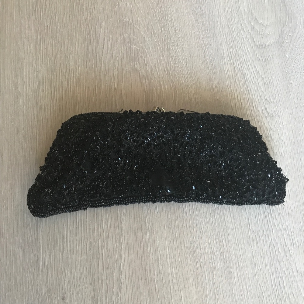 Black beaded clutch / wristlet