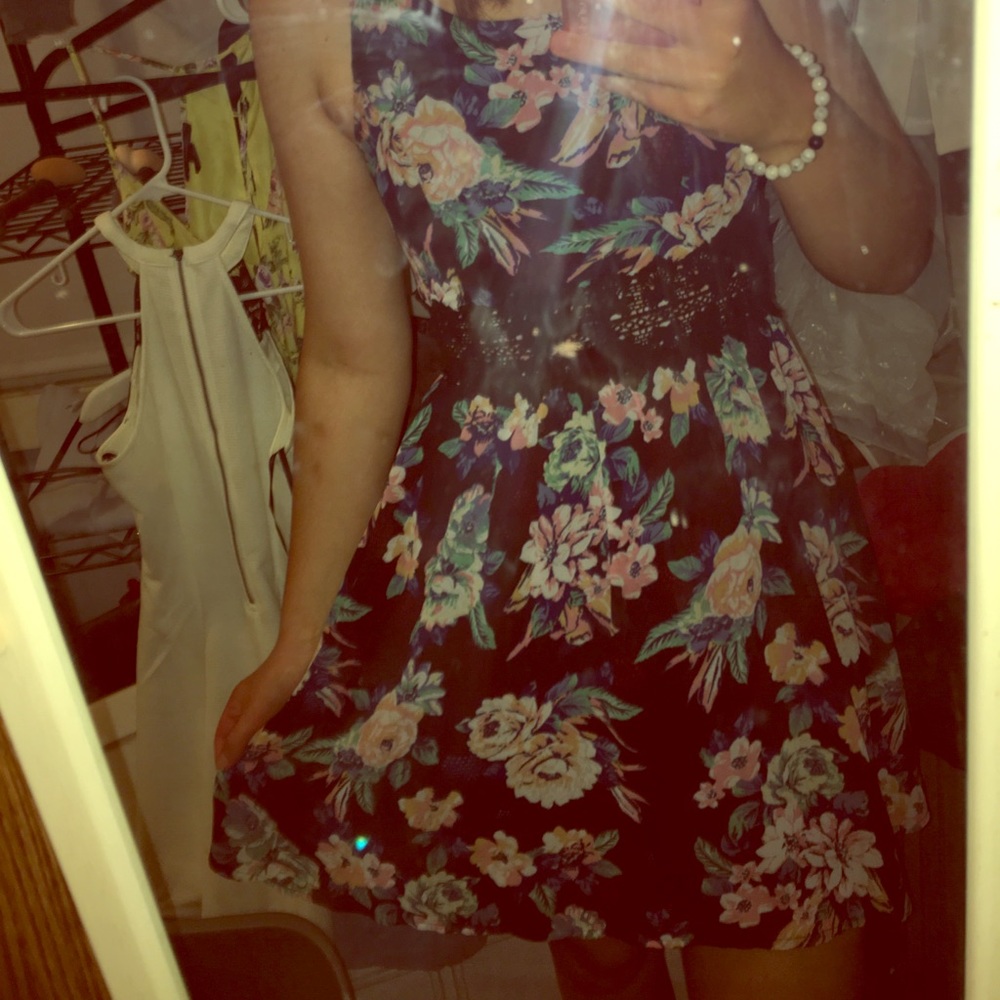 Cute Floral Sleeveless Skater Dress