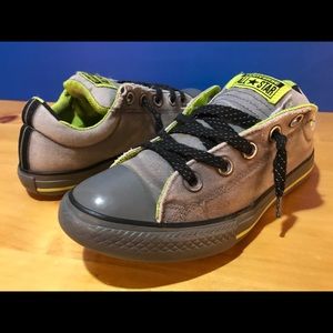 Boy's Size 4 Converse Green All Star Shoes