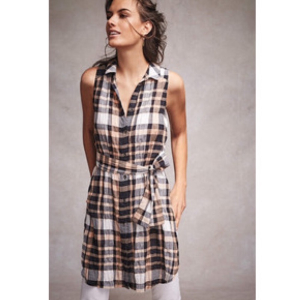 Holding Horses Sunlit Tunic