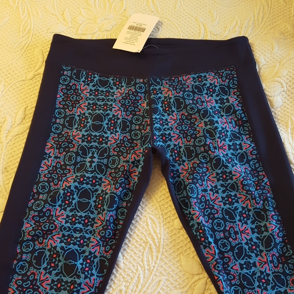 Fabletics sidney capri large - Picture 2 of 3