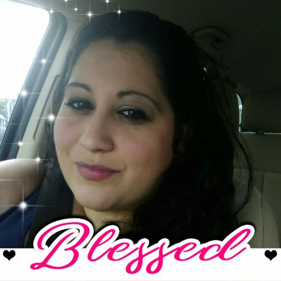 Meet your Posher, Crystal - Picture 1 of 1