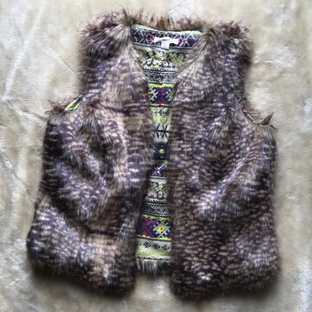 Faux fur vest