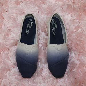 Toms Classic Slip-Ons Navy Ombre Size 8