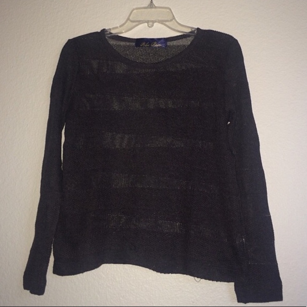 Thin knit sweater