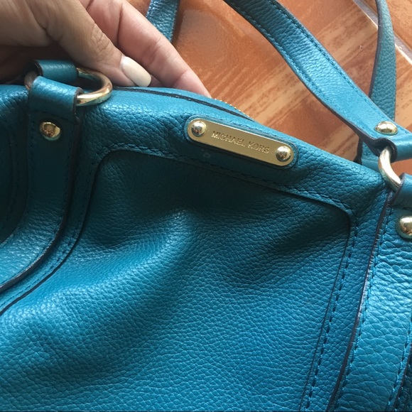 Authentic Michael Kors Bag - Medium Size - Picture 2 of 7