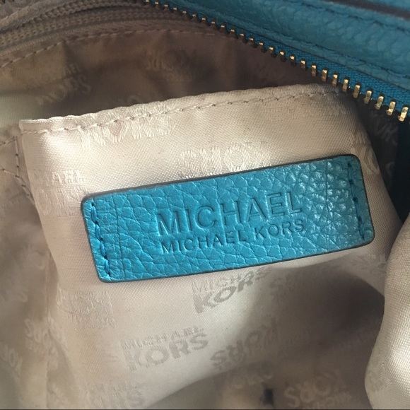 Authentic Michael Kors Bag - Medium Size - Picture 6 of 7