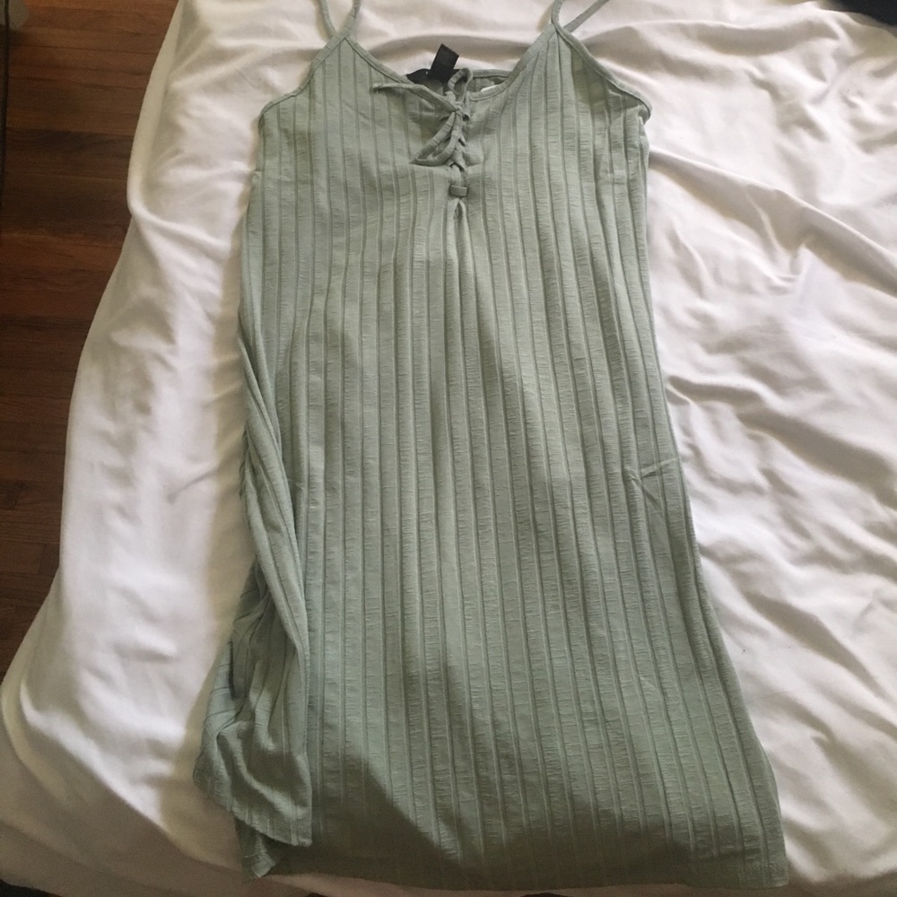 Forever 21 ruffled dress sage color