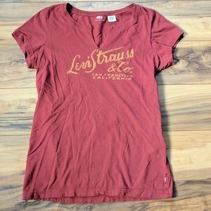 Levi's tee