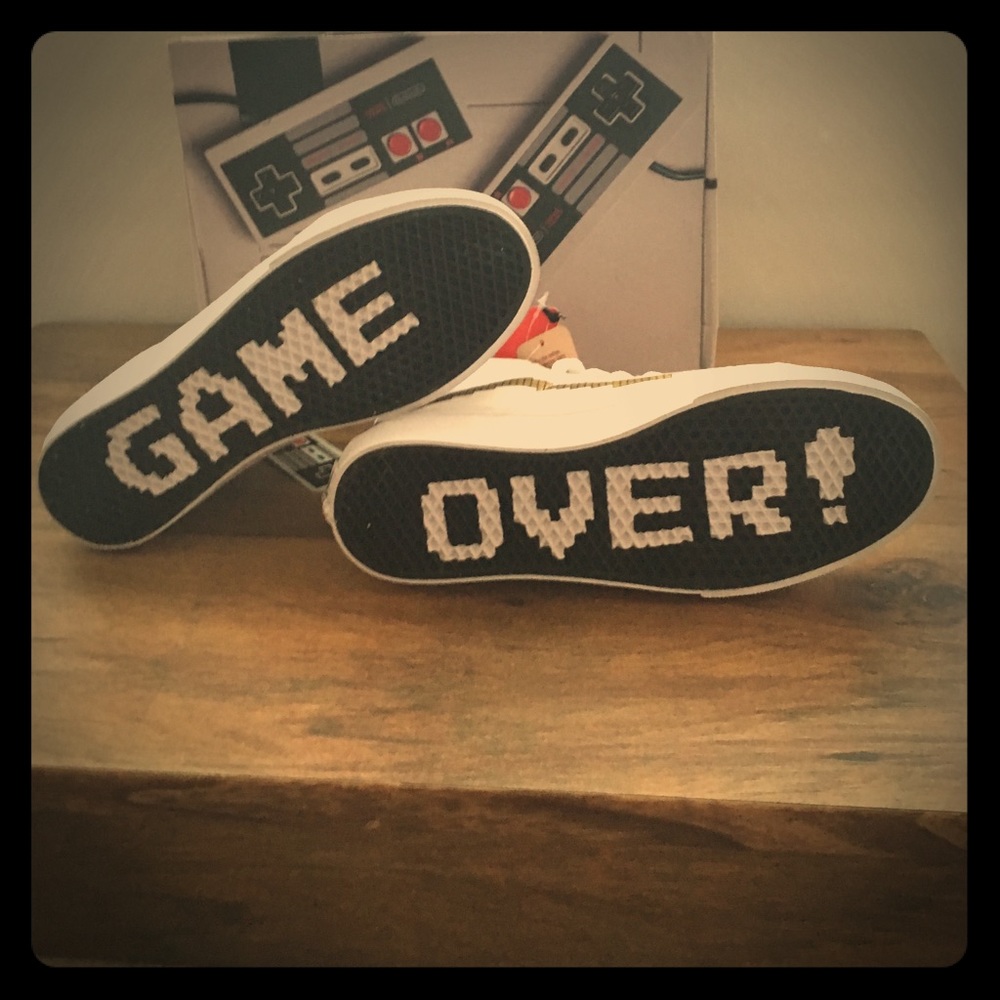 Limited-Edition Nintendo GAME OVER Vans