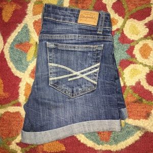 Areopostale Dark Wash Denim Shorts!!