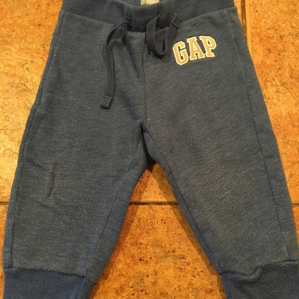 Gap sweatpants - Picture 2 of 4