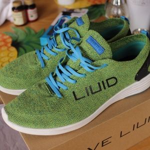 Liuid Stan 13 sneaker