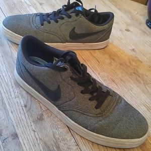 Nike SB