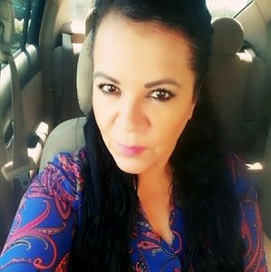 Meet your Posher, Angie