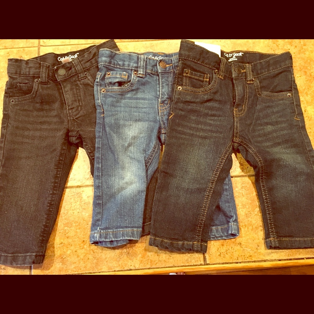 3 pairs of Jeans